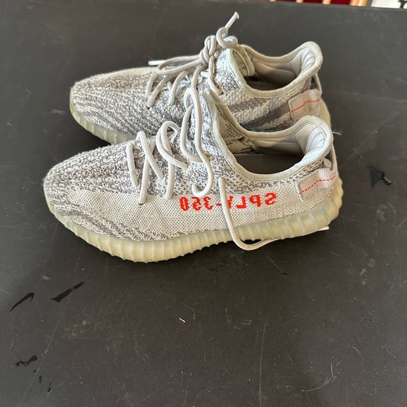 Size 6.5 Adidas Yeezy 350’s - Picture 2 of 7